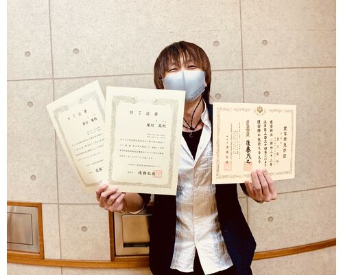 7D2CD327-FB10-4DA8-B331-92EAC076051D