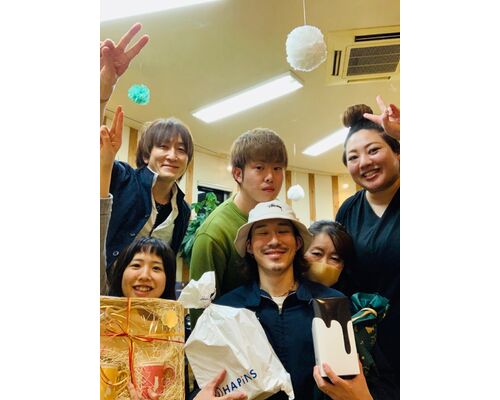 CABBECF8-5081-413F-8CF6-17280EE697A3