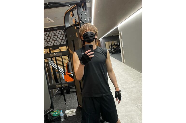 772D952A-3F61-44D9-AB61-797DA9547DCB