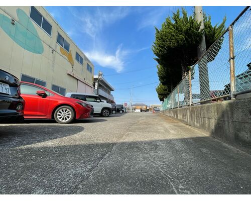 C29FE76F-C3EB-4B4C-B01A-C64AE89DBB15